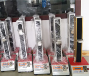 油缸下置式雙空間結(jié)構(gòu)的電液伺服萬(wàn)能試驗(yàn)機(jī)功