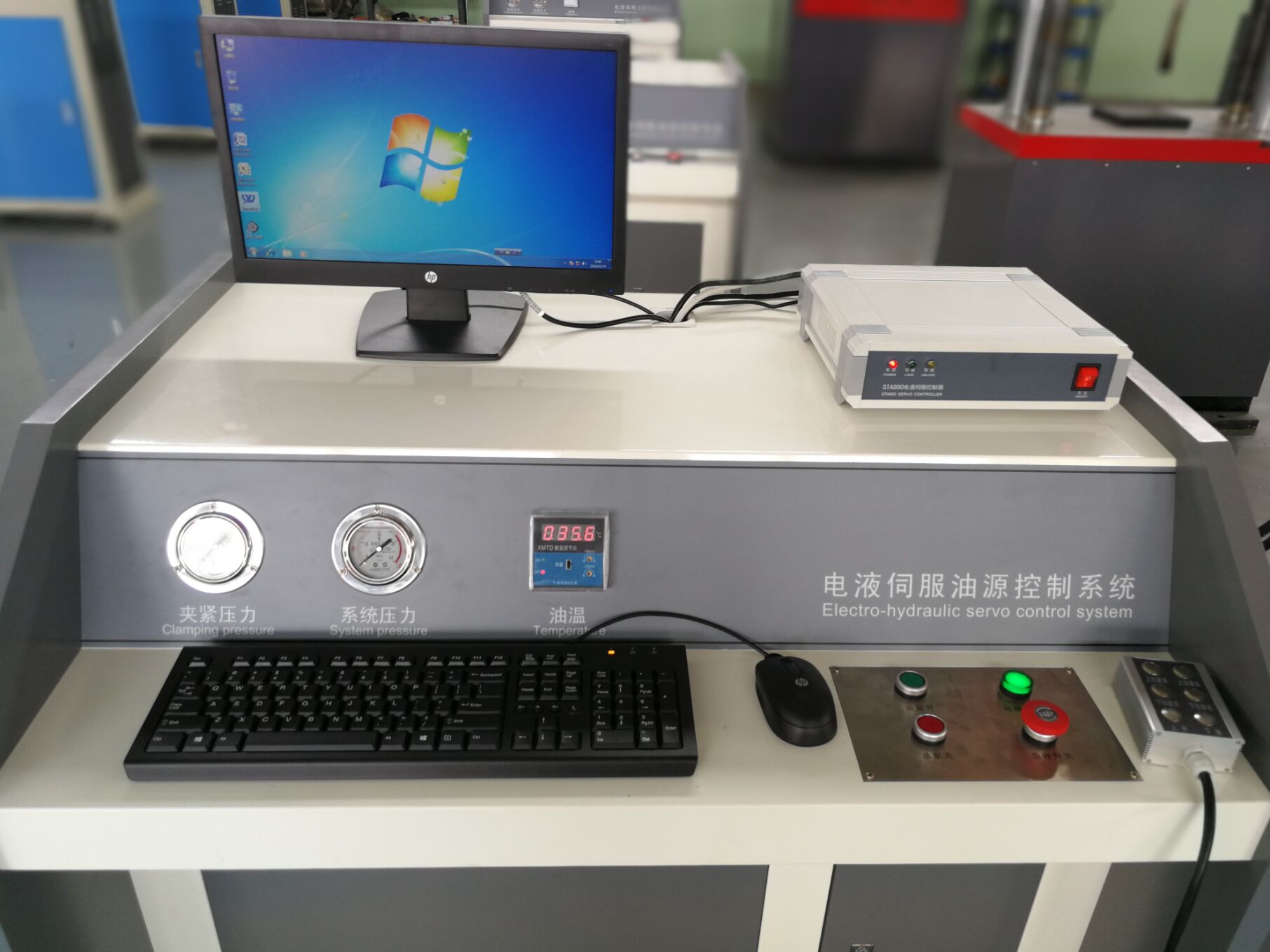 電子萬(wàn)能材料試驗(yàn)機(jī)夾具的結(jié)構(gòu)和性能要求