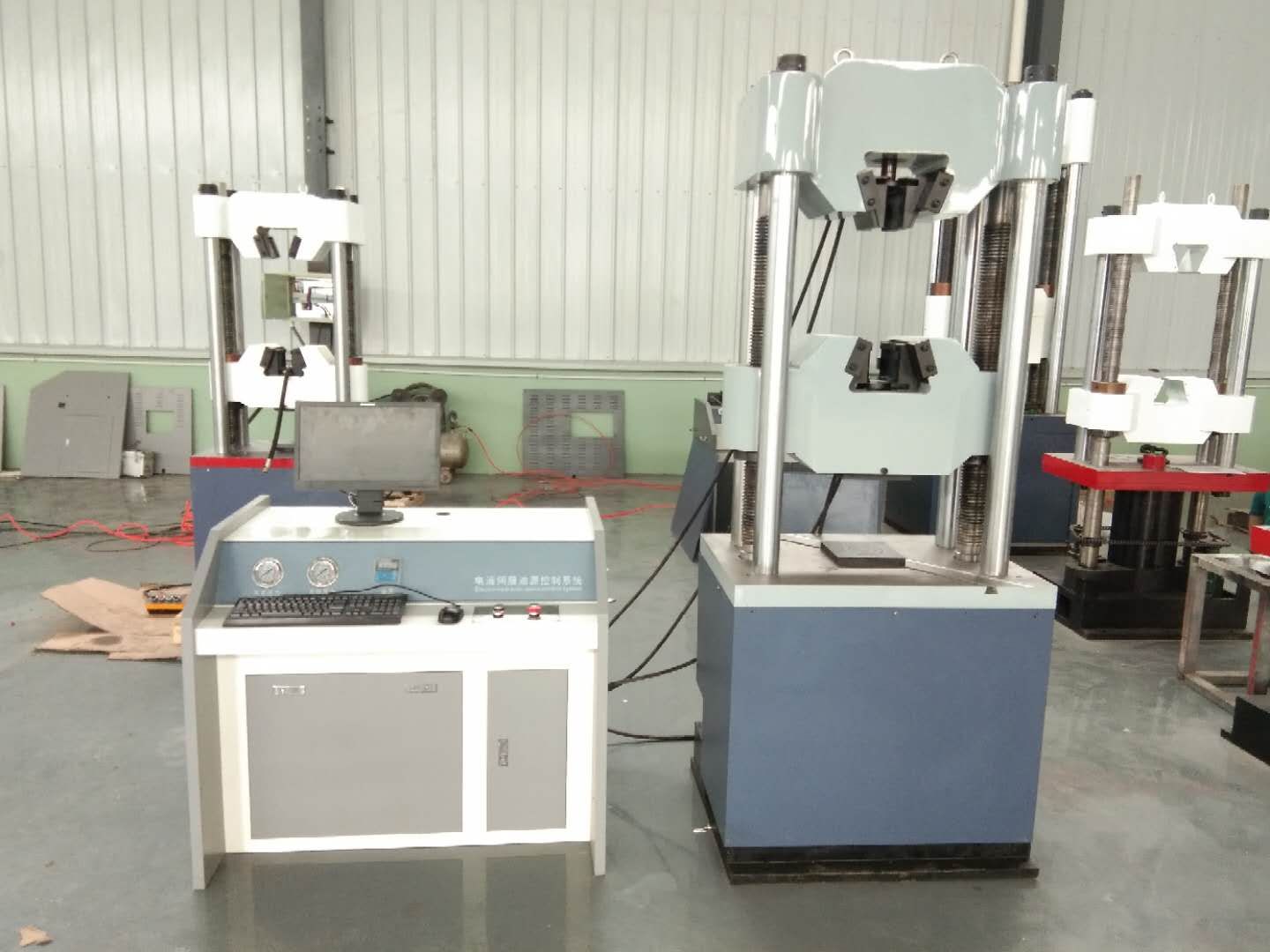 電子萬能材料試驗(yàn)機(jī)測量變形的工作原理