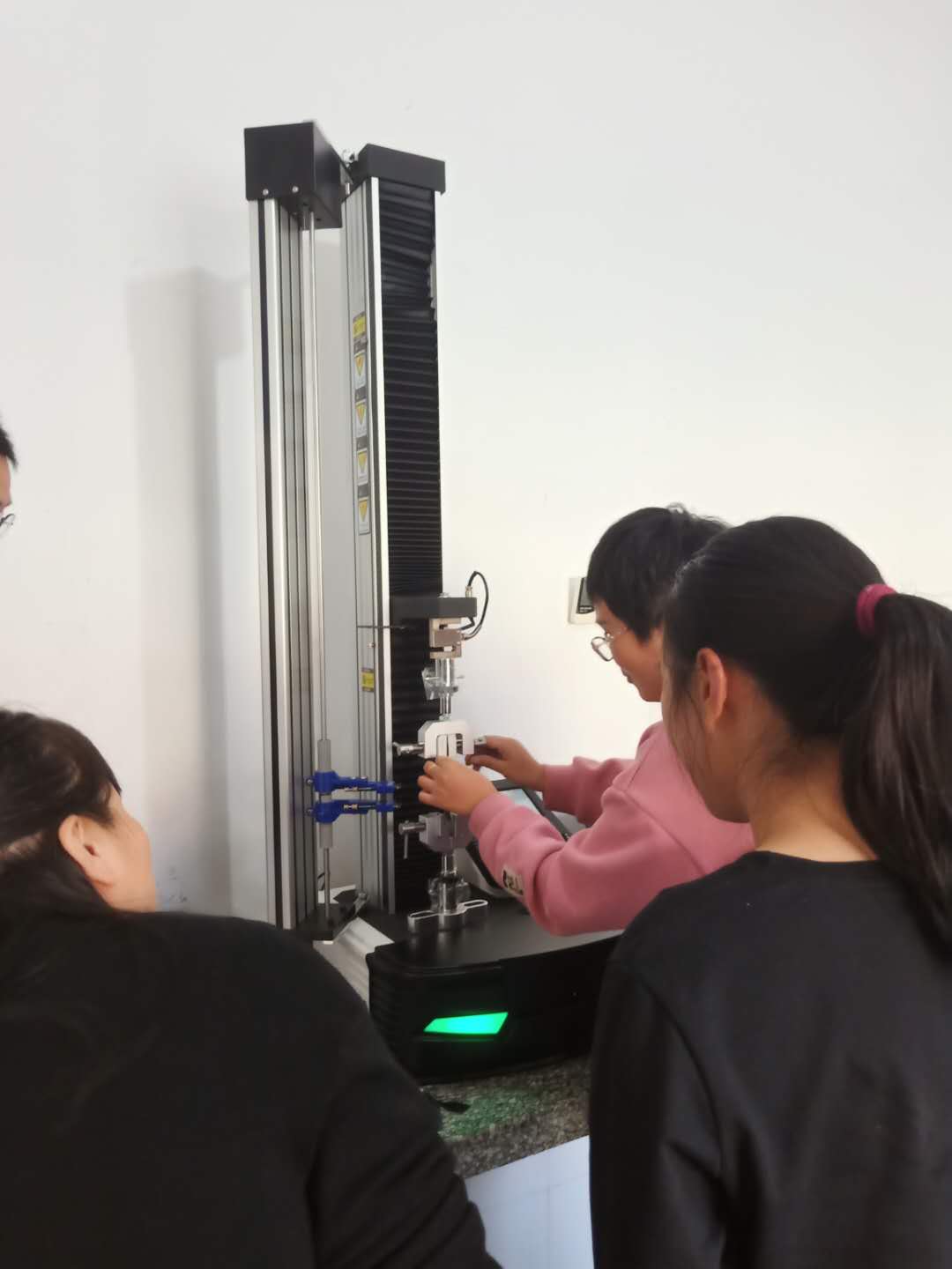 口紅、唇膏折斷力測試